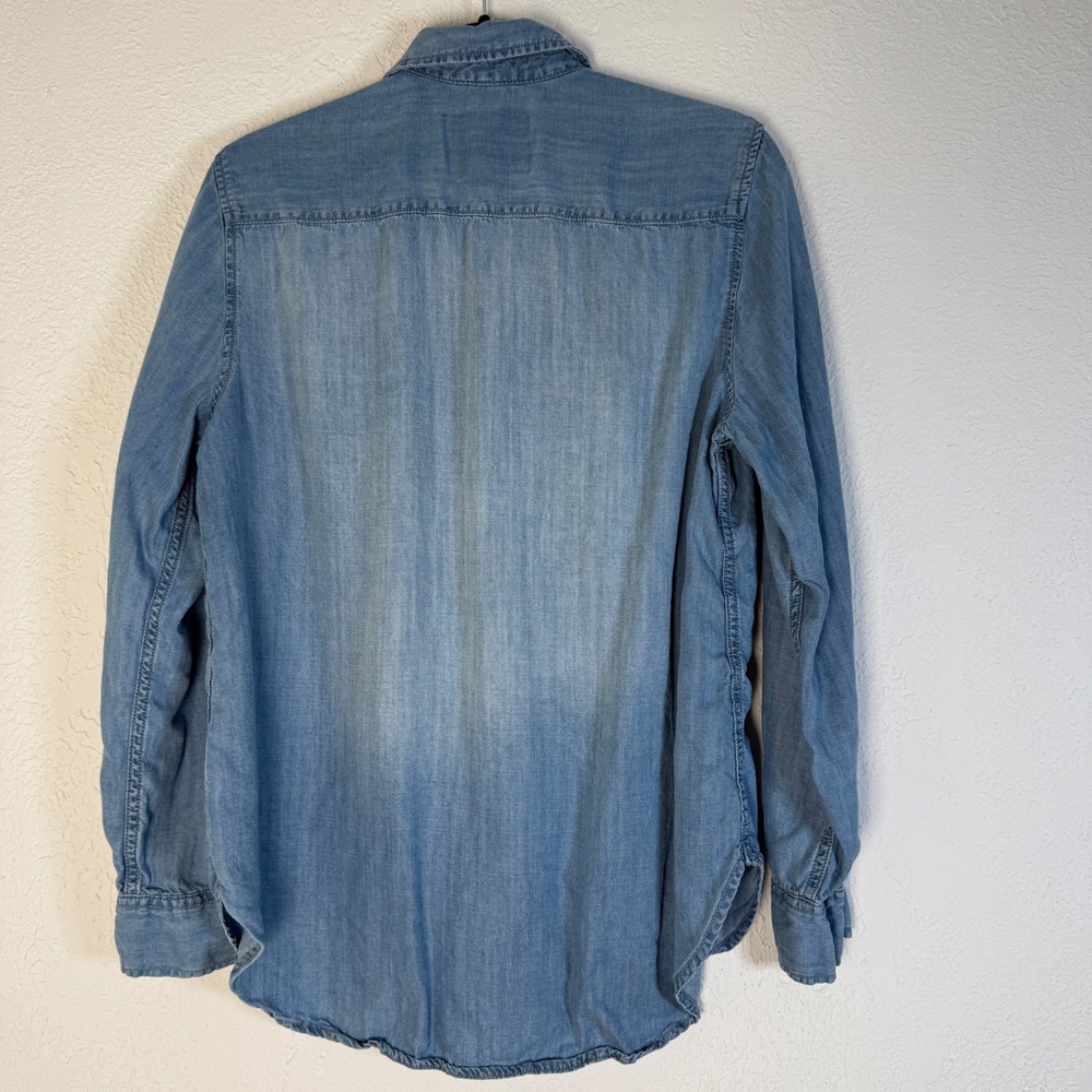 Lola River Women's M Blue Tencel Lyocell Button Down Chambray Shirt Capsule - Picture 2 of 5